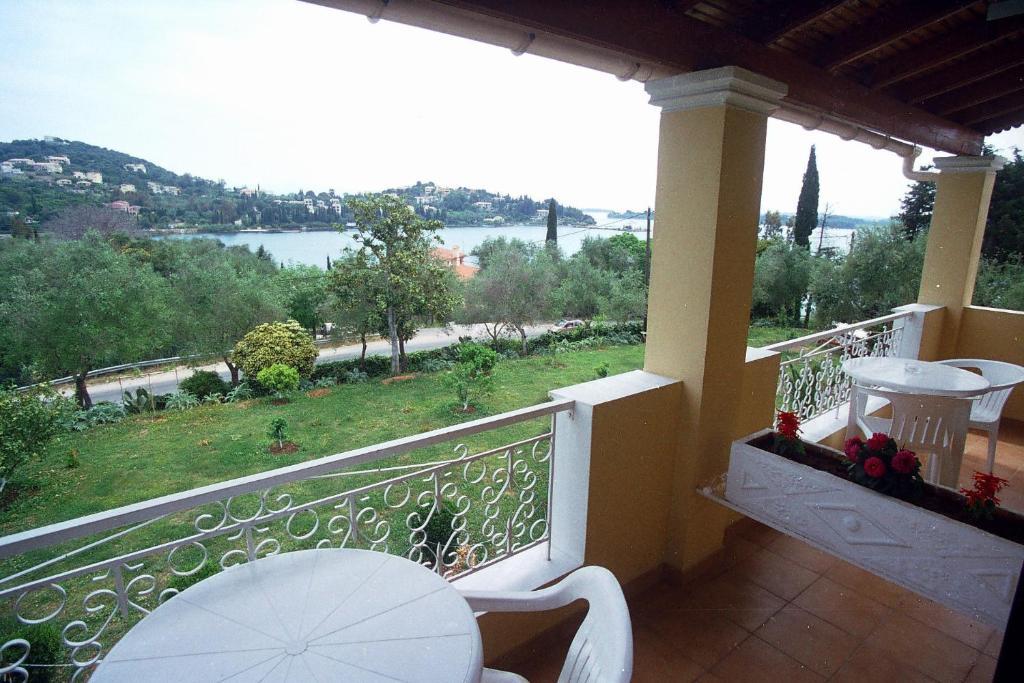Athineos Apartments Kommeno  Exterior photo